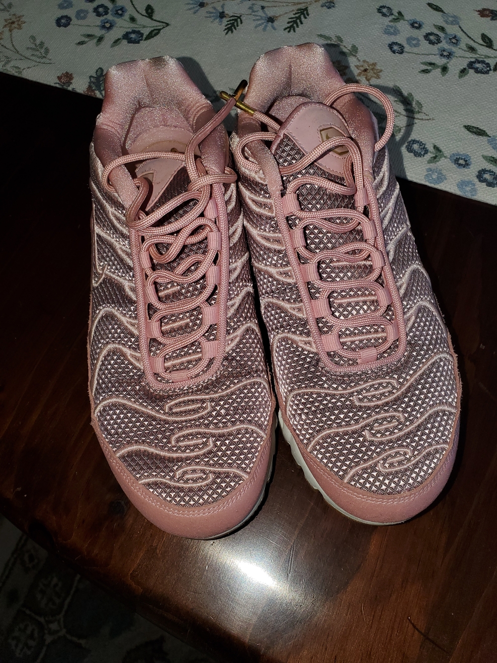 Nike Women's Air Max "GODESS NIGHT OUT"